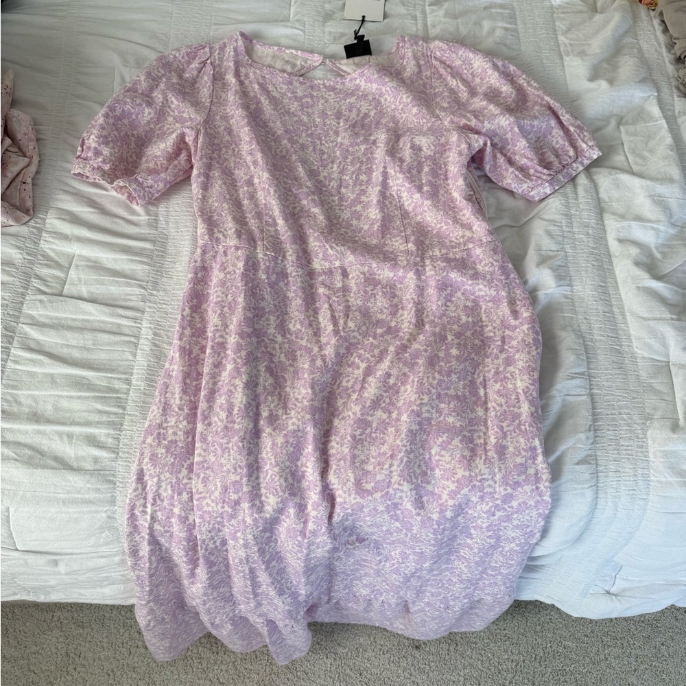 Who What Wear Lavender Floral Top